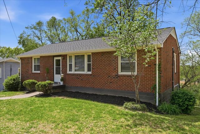 250 Bonnacroft Dr, Hermitage, TN 37076