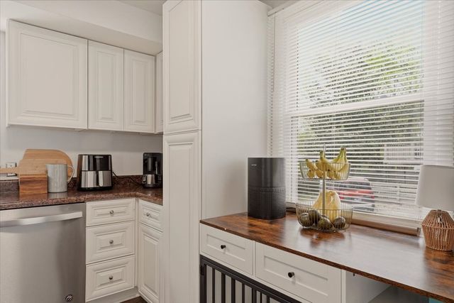 250 Bonnacroft Dr, Hermitage, TN 37076