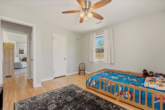 250 Bonnacroft Dr, Hermitage, TN 37076