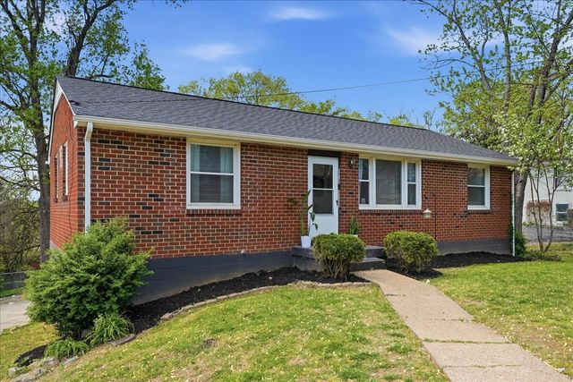 250 Bonnacroft Dr, Hermitage, TN 37076