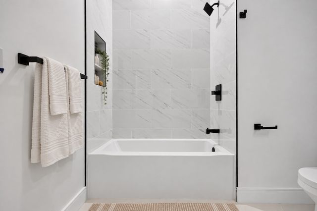 13 Clyde St B, Somerville, MA 02145