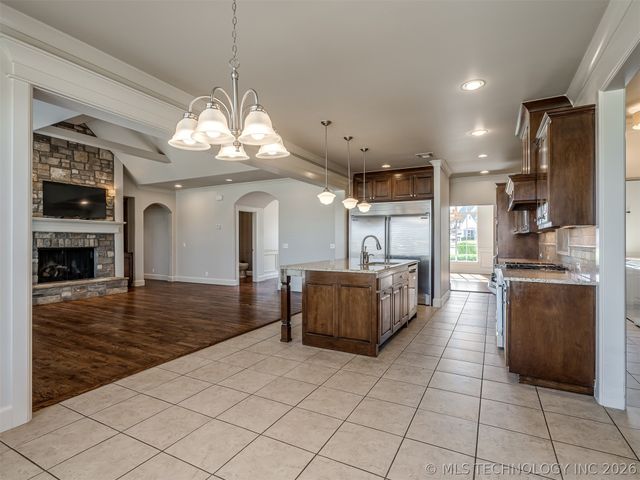 12718 S 2nd Street, Jenks, OK 74037