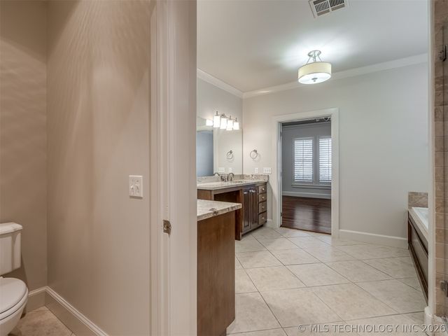 12718 S 2nd Street, Jenks, OK 74037