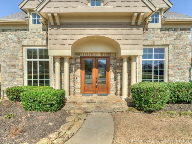 12718 S 2nd Street, Jenks, OK 74037