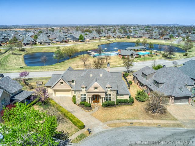 12718 S 2nd Street, Jenks, OK 74037