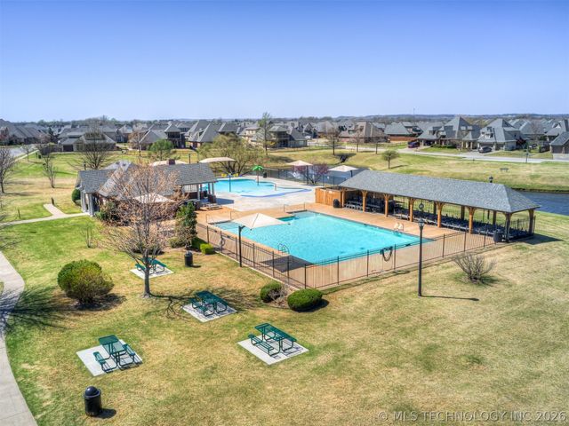 12718 S 2nd Street, Jenks, OK 74037