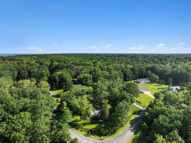 1401 71st Street, Ganges Twp, MI 49408