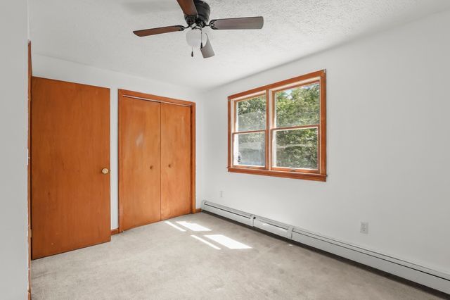 8 Fearing Hill Rd, Wareham, MA 02571