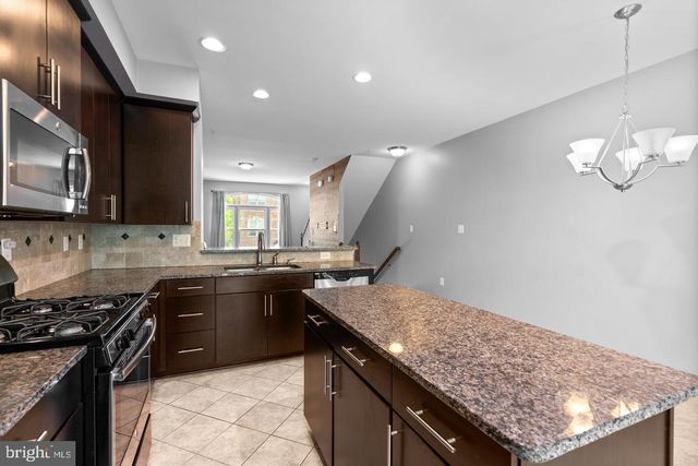7204 WINDING HILLS DR, Hanover, MD 21076