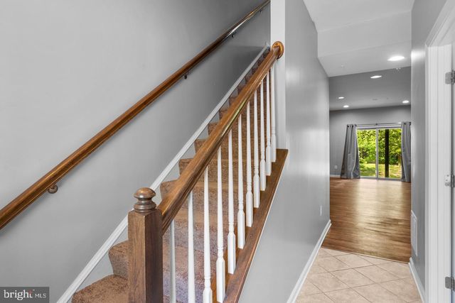 7204 WINDING HILLS DR, Hanover, MD 21076