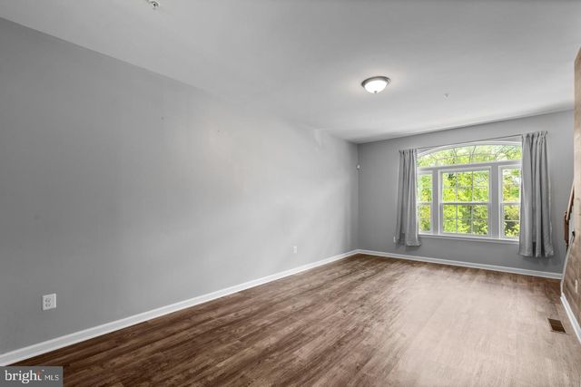 7204 WINDING HILLS DR, Hanover, MD 21076
