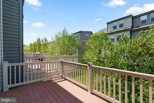 7204 WINDING HILLS DR, Hanover, MD 21076