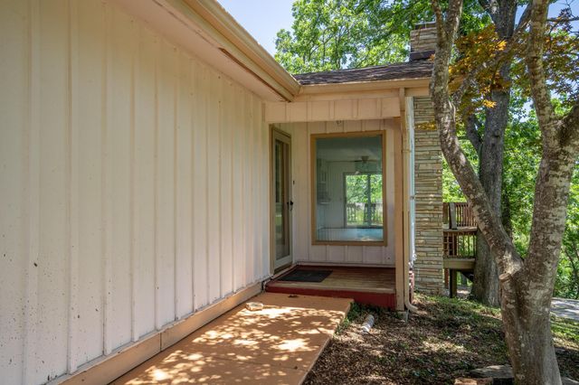 139 Lakeshore Drive, Kimberling City, MO 65686