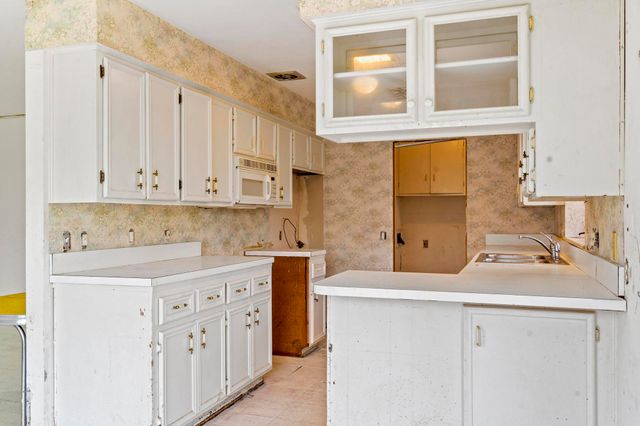 139 Lakeshore Drive, Kimberling City, MO 65686