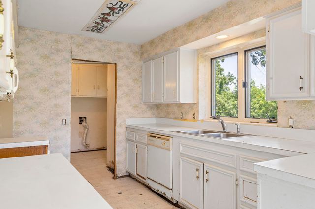 139 Lakeshore Drive, Kimberling City, MO 65686