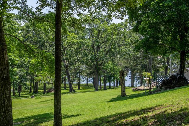 139 Lakeshore Drive, Kimberling City, MO 65686