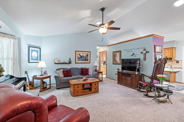 24 Brucker Drive, Bella Vista, AR 72715