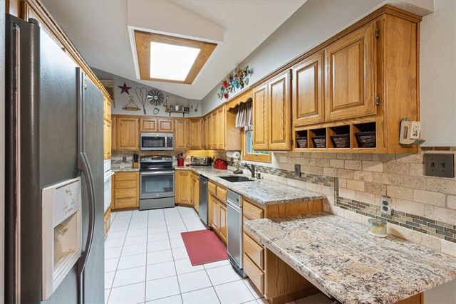 24 Brucker Drive, Bella Vista, AR 72715