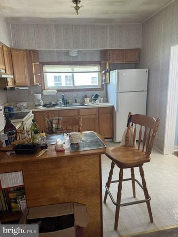 56 VAN BUREN ST, Deepwater, NJ 08023