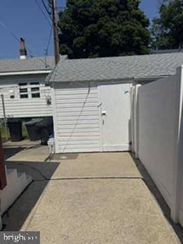 56 VAN BUREN ST, Deepwater, NJ 08023