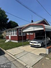 56 VAN BUREN ST, Deepwater, NJ 08023