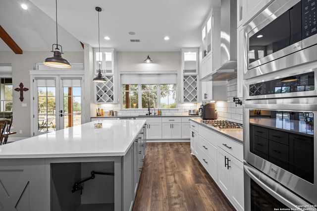 209 River Ridge, Boerne, TX 78006