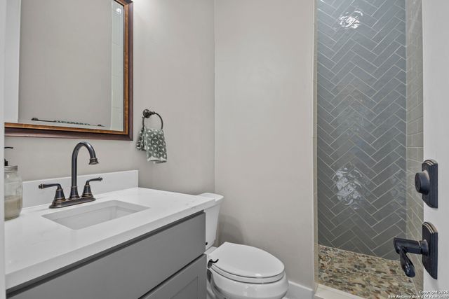 209 River Ridge, Boerne, TX 78006