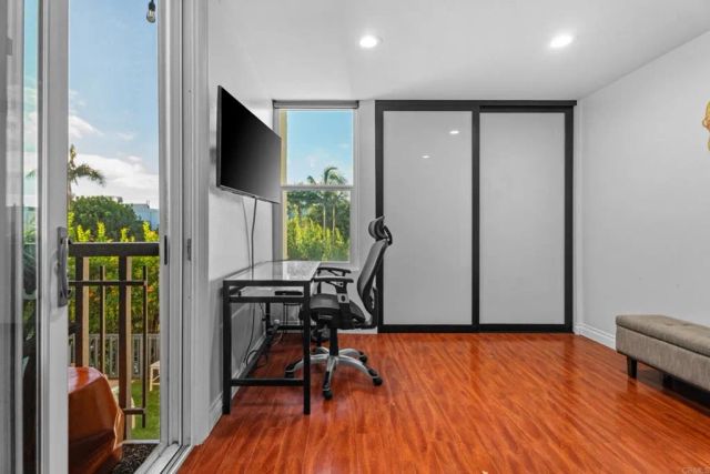 727 Sapphire Street 208, San Diego, CA 92109