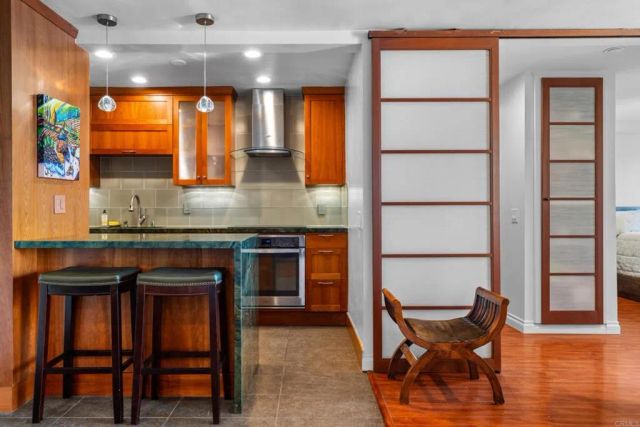 727 Sapphire Street 208, San Diego, CA 92109