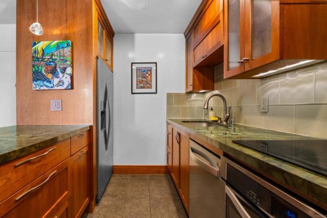 727 Sapphire Street 208, San Diego, CA 92109