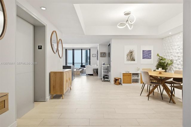 1010 Brickell Avenue 2102, Miami, FL 33131