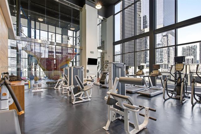 1010 Brickell Avenue 2102, Miami, FL 33131