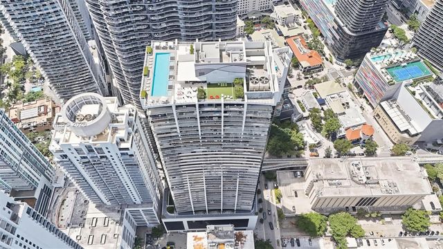 1010 Brickell Avenue 2102, Miami, FL 33131