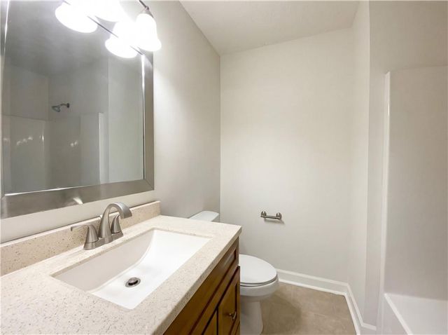 515 Oakview Drive, Stockbridge, GA 30281