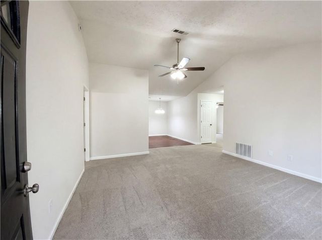 515 Oakview Drive, Stockbridge, GA 30281