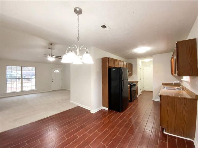 515 Oakview Drive, Stockbridge, GA 30281