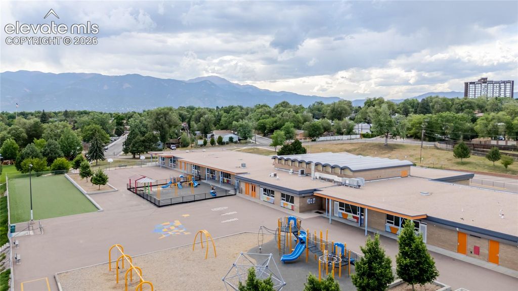 2139 Preuss Road B, Colorado Springs, CO 80910 — photo 2