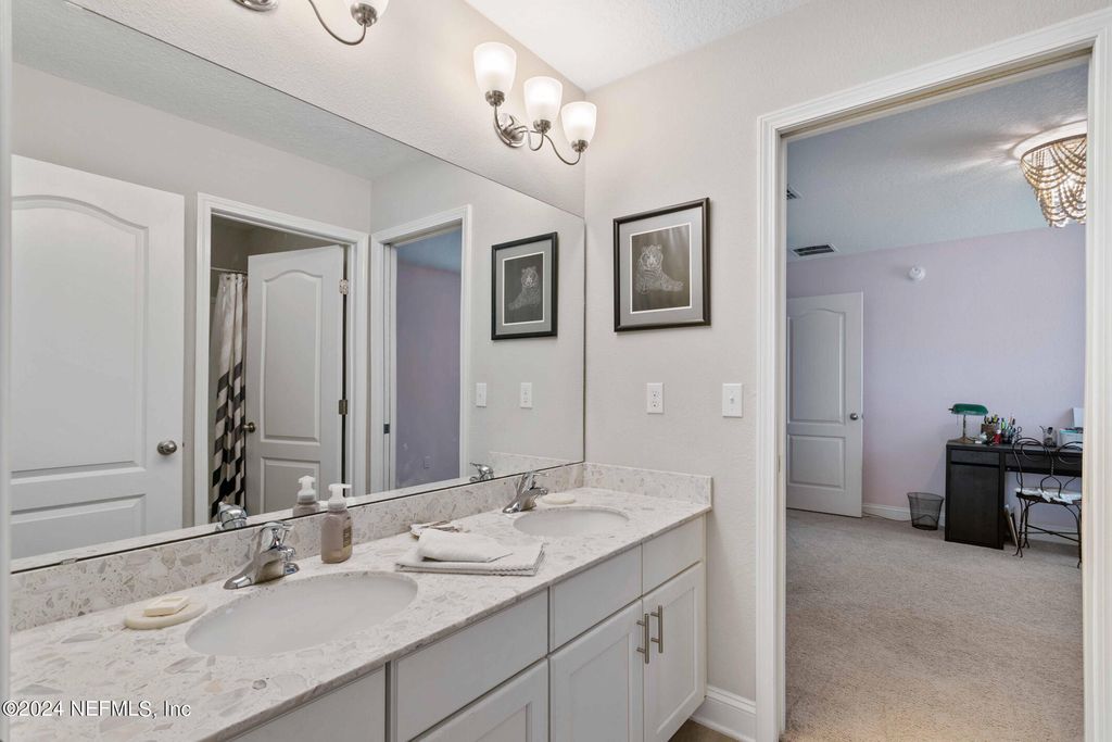 Image 24 of property listing at 362 CEDARSTONE Way, St Augustine, FL 32092