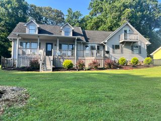 11652 Hixson Pike, Soddy Daisy, TN 37379