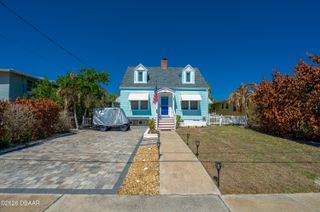 415 Poinsettia Road, Daytona Beach, FL 32118