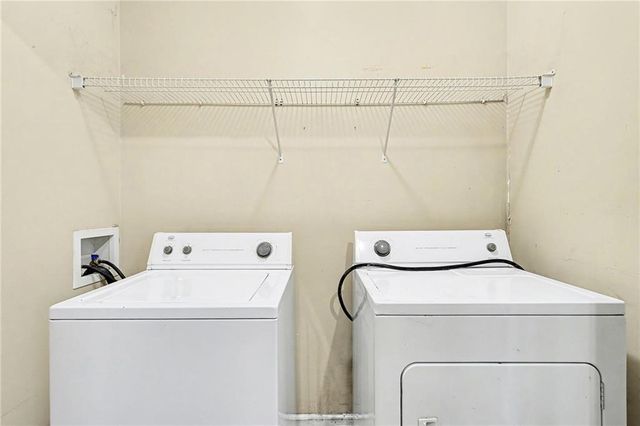 2161 Del Lago NW Circle, Kennesaw, GA 30152