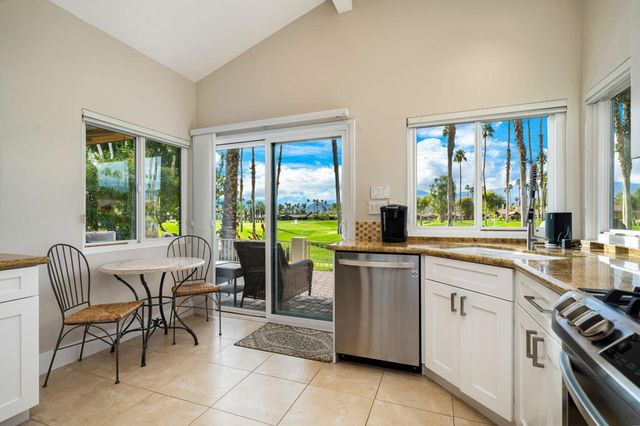 321 Bouquet Canyon Drive, Palm Desert, CA 92211