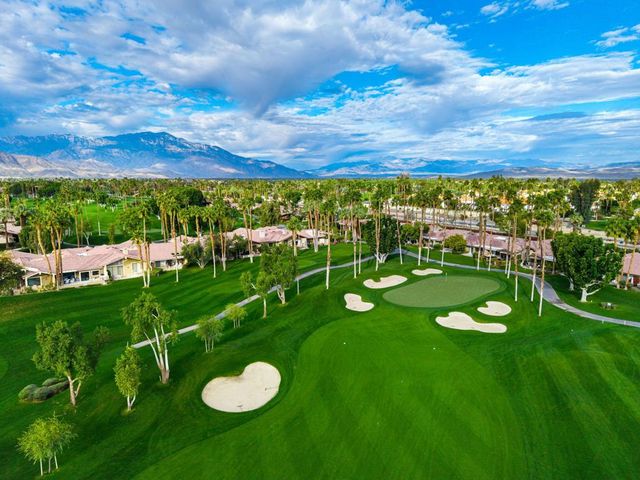 321 Bouquet Canyon Drive, Palm Desert, CA 92211