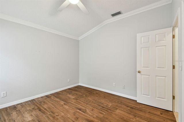 8106 KENDELWICK COURT, Tampa, FL 33647