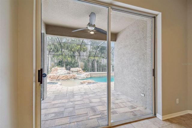 8106 KENDELWICK COURT, Tampa, FL 33647