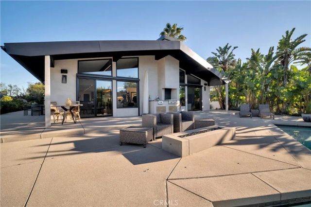 4326 Coronet Drive, Encino, CA 91316