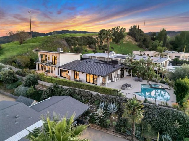 4326 Coronet Drive, Encino, CA 91316