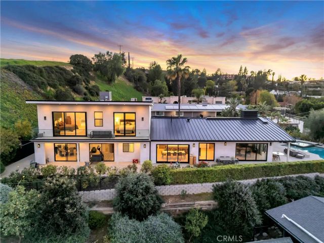 4326 Coronet Drive, Encino, CA 91316