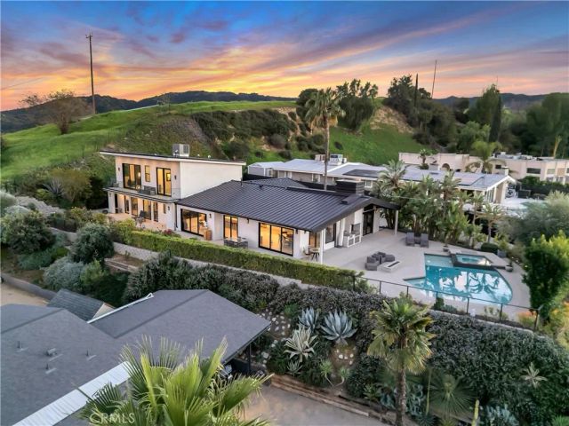 4326 Coronet Drive, Encino, CA 91316
