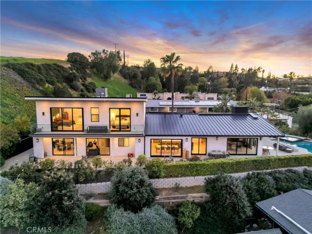 4326 Coronet Drive, Encino, CA 91316